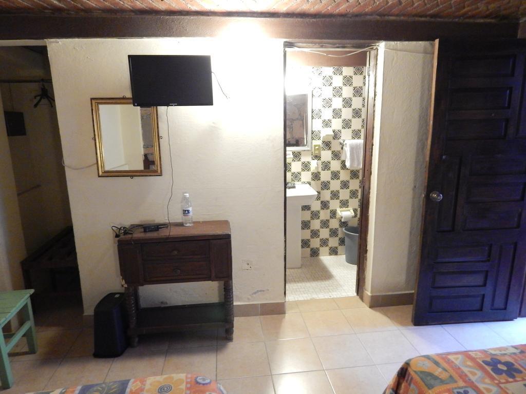 Hotel Molino del Rey Guanajuato Habitación foto